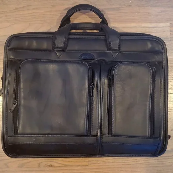 Black Leather Briefcase w Sleeve